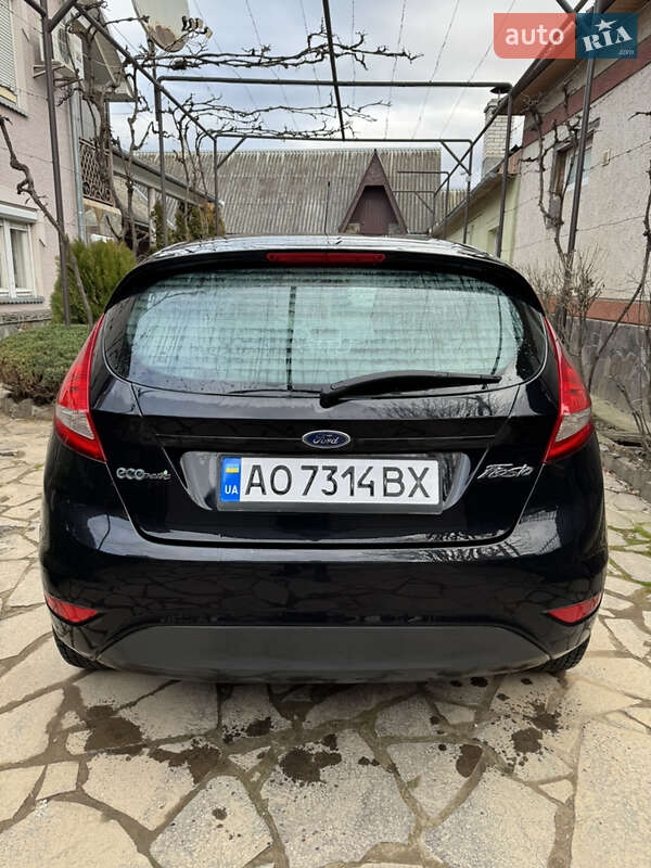Хетчбек Ford Fiesta 2010 в Мукачевому