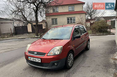 Хетчбек Ford Fiesta 2008 в Дніпрі