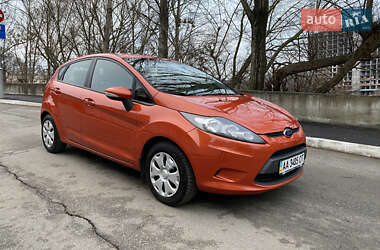 Хетчбек Ford Fiesta 2012 в Києві