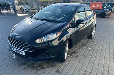 Хетчбек Ford Fiesta 2015 в Ірпені