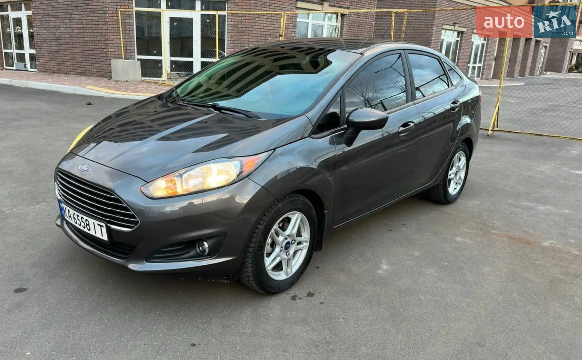 2018 Ford Fiesta - мініатюра 3