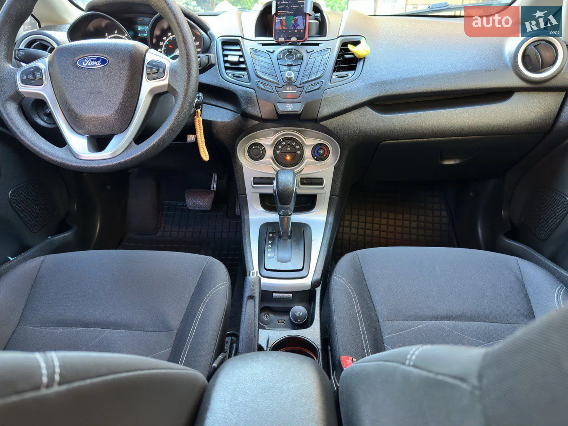 2018 Ford Fiesta - мініатюра 18