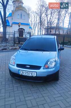 Хэтчбек Ford Fiesta 2006 в Прилуках