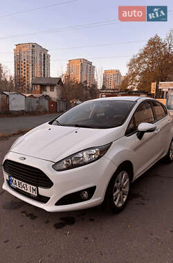 Хетчбек Ford Fiesta 2013 в Києві