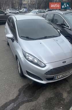 Хетчбек Ford Fiesta 2013 в Києві