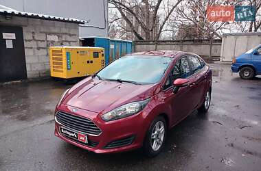 Хетчбек Ford Fiesta 2017 в Києві