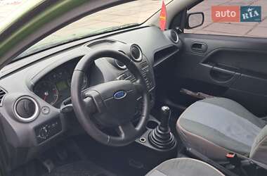 Хэтчбек Ford Fiesta 2006 в Броварах