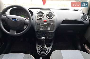 Хэтчбек Ford Fiesta 2006 в Броварах