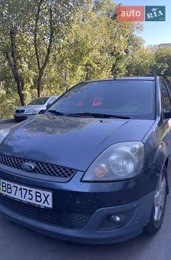 Хетчбек Ford Fiesta 2008 в Києві