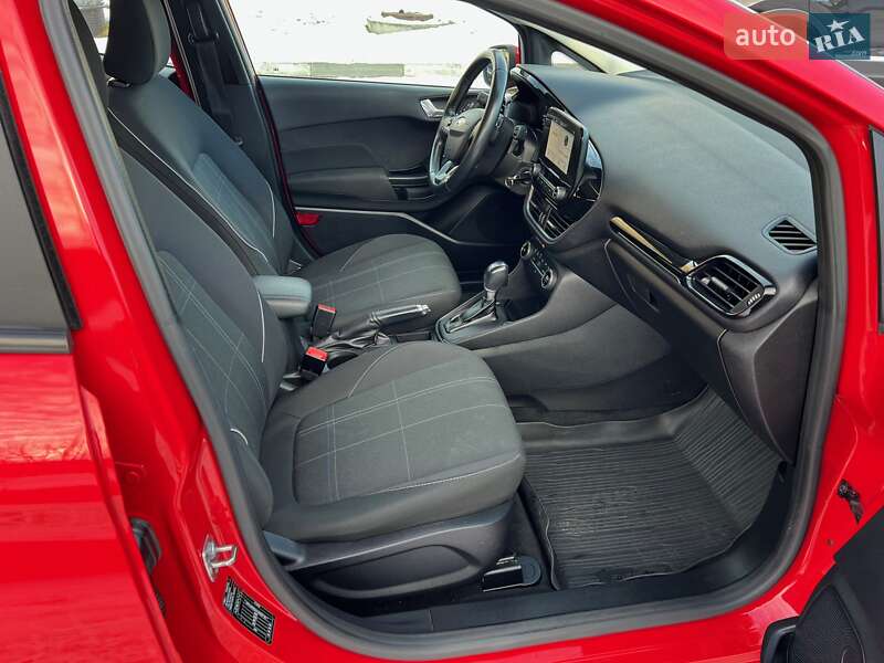 Хэтчбек Ford Fiesta 2017 в Тернополе фото 7 Хэтчбек Ford Fiesta 2017 в Тернополе