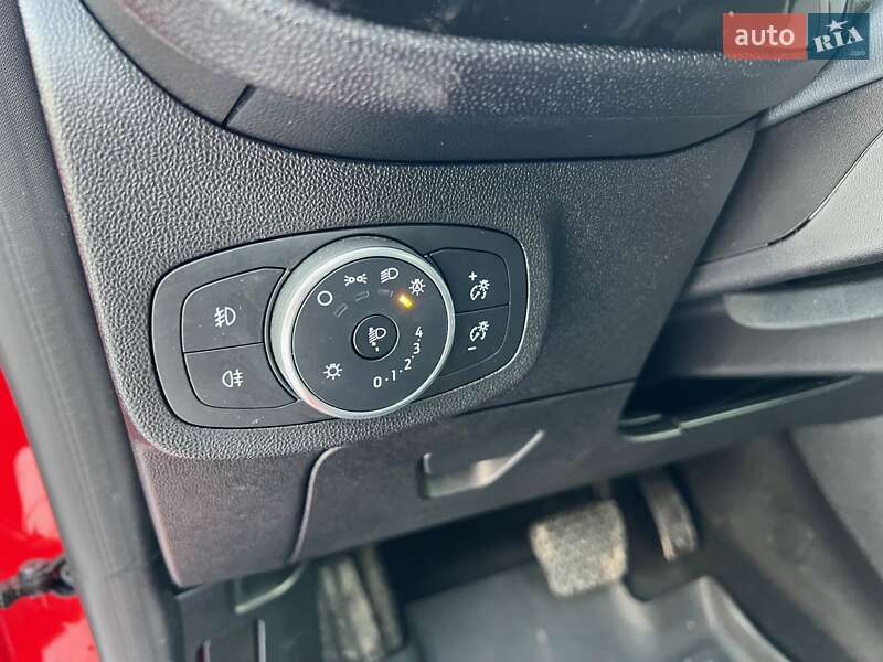 Хэтчбек Ford Fiesta 2017 в Тернополе фото 15 Хэтчбек Ford Fiesta 2017 в Тернополе