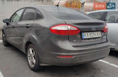 Седан Ford Fiesta 2017 в Києві