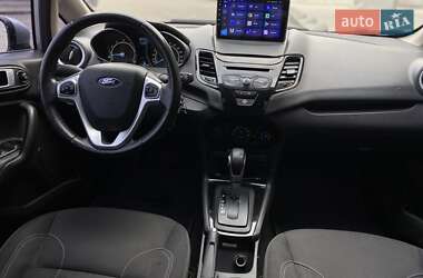 Седан Ford Fiesta 2015 в Києві