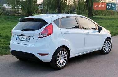 Хетчбек Ford Fiesta 2014 в Ніжині