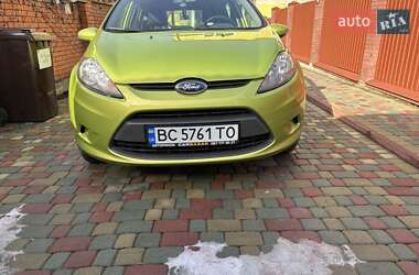 Хетчбек Ford Fiesta 2010 в Львові