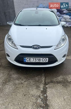 Хетчбек Ford Fiesta 2011 в Сторожинці