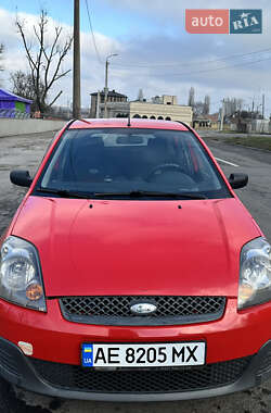 Хэтчбек Ford Fiesta 2007 в 