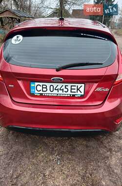 Хэтчбек Ford Fiesta 2013 в 