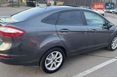 Седан Ford Fiesta 2018 в Киеве