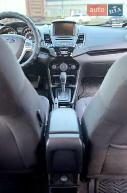 Седан Ford Fiesta 2018 в Киеве