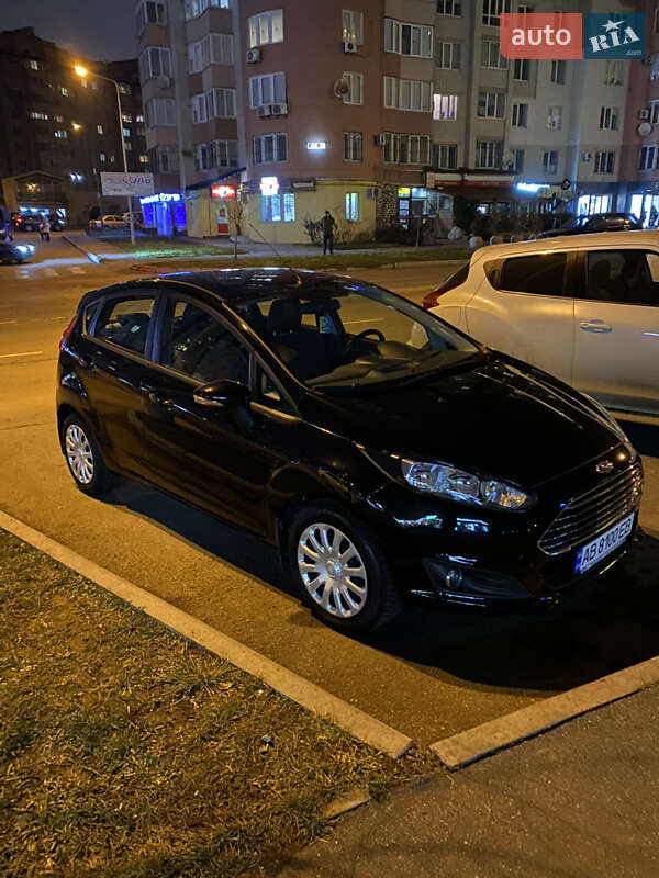 Хэтчбек Ford Fiesta 2013 в Виннице