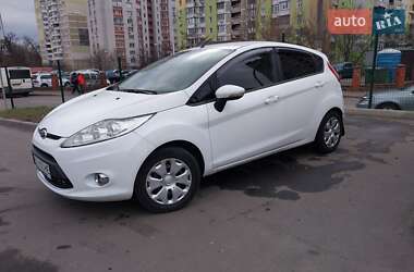 Хэтчбек Ford Fiesta 2012 в Киеве