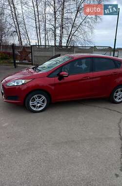 Хетчбек Ford Fiesta 2017 в Вишгороді