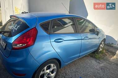 Хетчбек Ford Fiesta 2012 в Львові