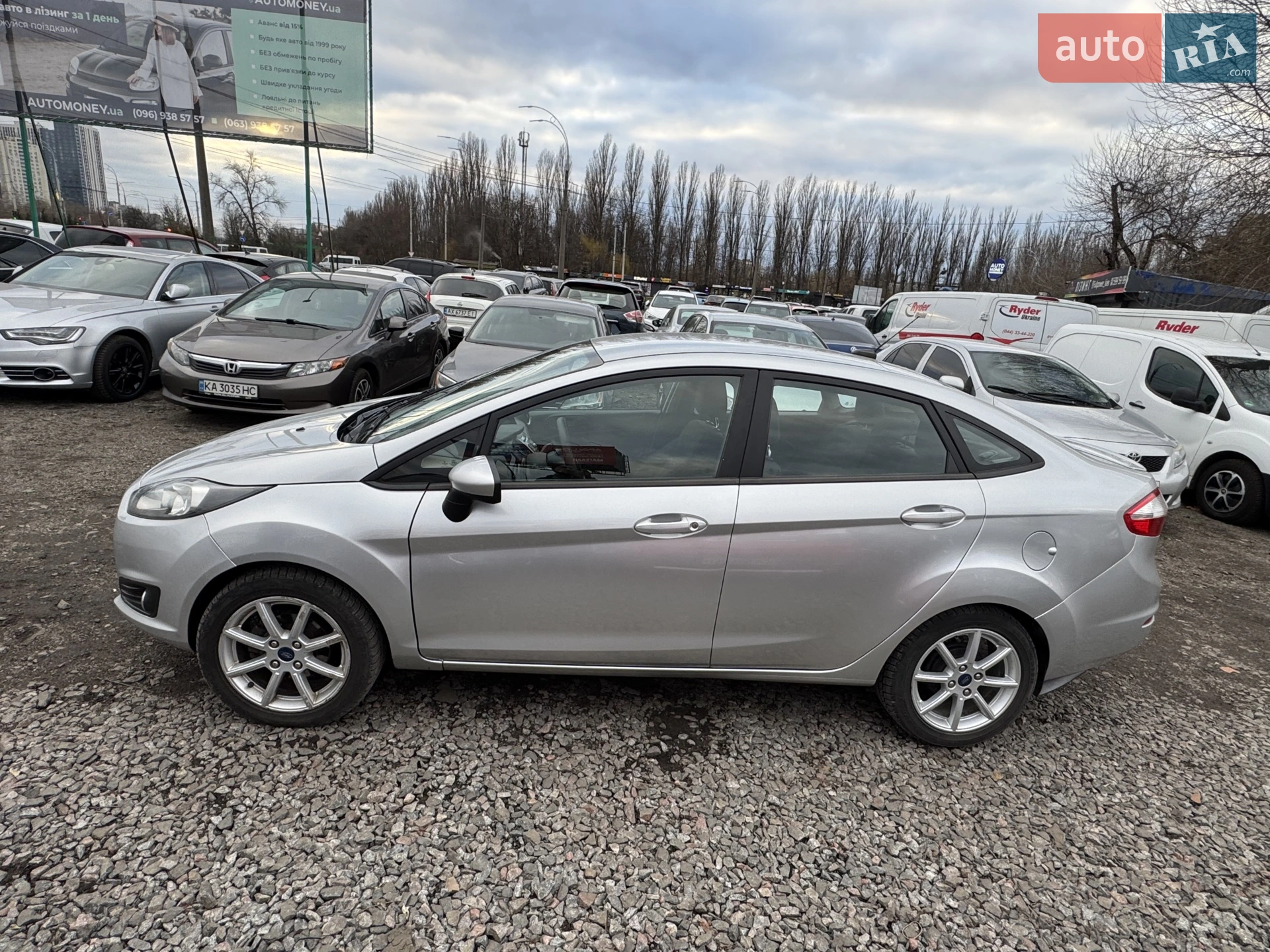 2019 Ford Fiesta - мініатюра 4