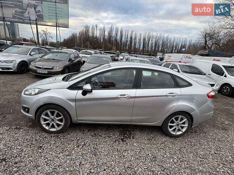 Седан Ford Fiesta 2019 в Києві