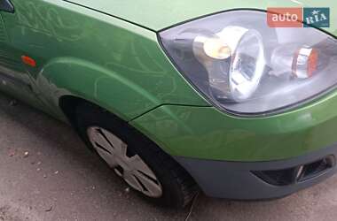 Хэтчбек Ford Fiesta 2008 в 