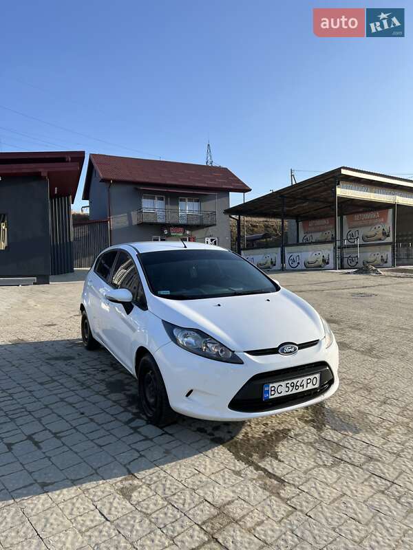 Хетчбек Ford Fiesta 2011 в Львові