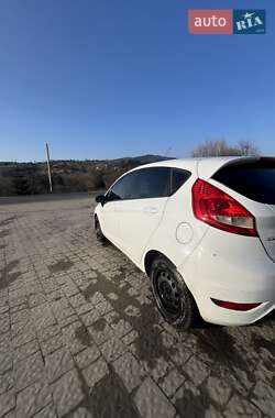 Хетчбек Ford Fiesta 2011 в Львові