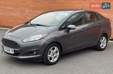 Седан Ford Fiesta 2014 в Киеве