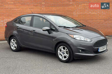 Седан Ford Fiesta 2014 в Киеве