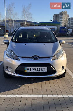 Хетчбек Ford Fiesta 2011 в Сумах