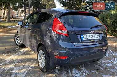 Хэтчбек Ford Fiesta 2011 в Христиновке