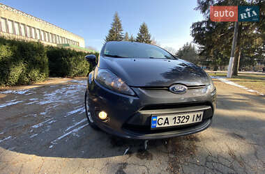 Хэтчбек Ford Fiesta 2011 в Христиновке