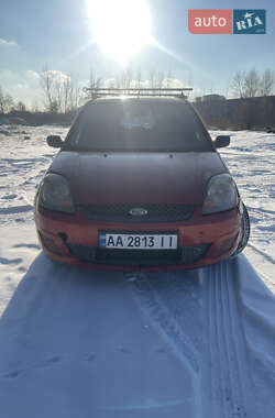 Хэтчбек Ford Fiesta 2007 в Киеве