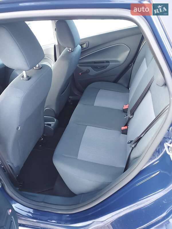 Хэтчбек Ford Fiesta 2010 в Николаеве