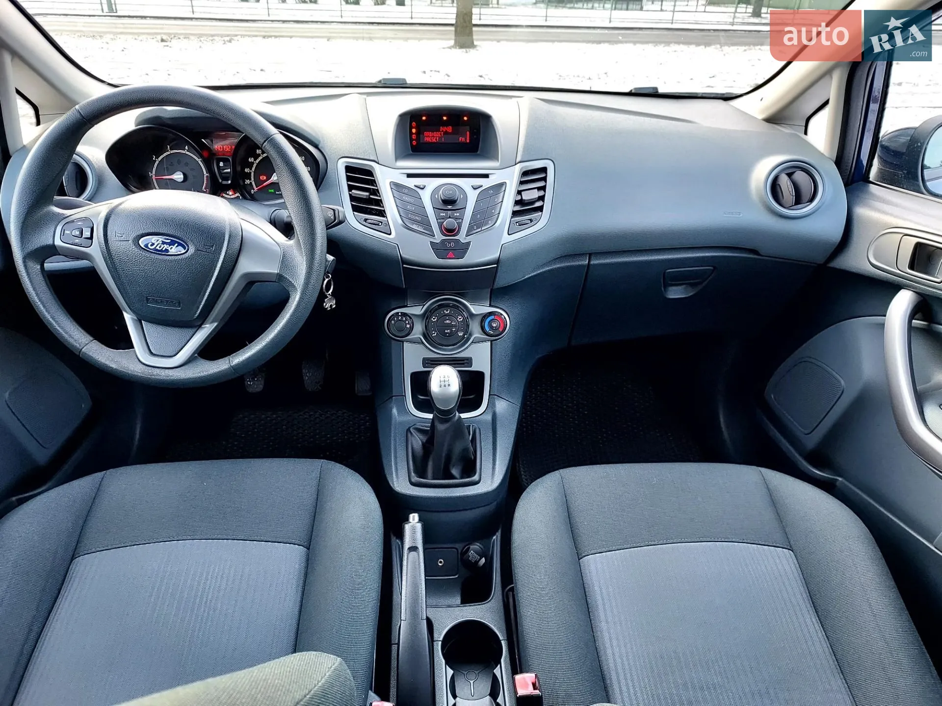2010 Ford Fiesta - мініатюра 12