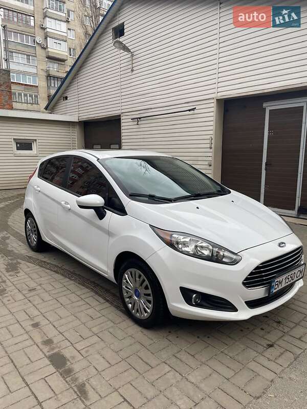 Хэтчбек Ford Fiesta 2017 в Сумах