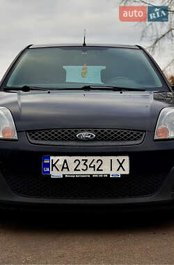 Хэтчбек Ford Fiesta 2006 в Борисполе