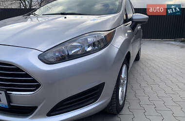 Седан Ford Fiesta 2019 в Киеве