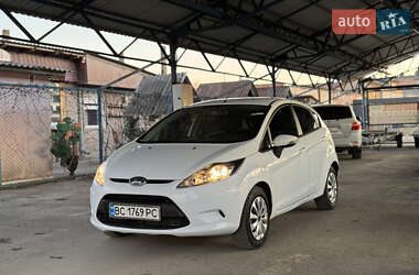 Хэтчбек Ford Fiesta 2010 в Ивано-Франковске