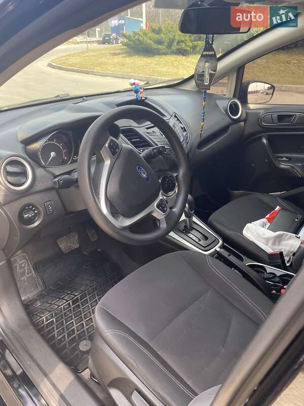 Хэтчбек Ford Fiesta 2017 в Стрые фото 4 Хэтчбек Ford Fiesta 2017 в Стрые