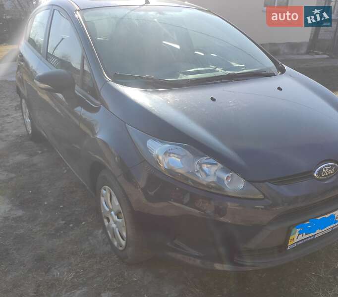 Хэтчбек Ford Fiesta 2012 в Киеве