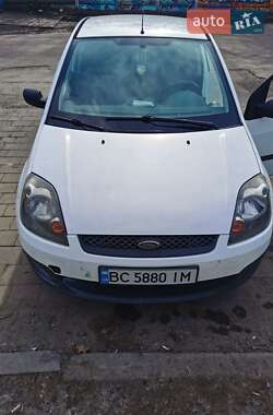 Хэтчбек Ford Fiesta 2007 в Львове