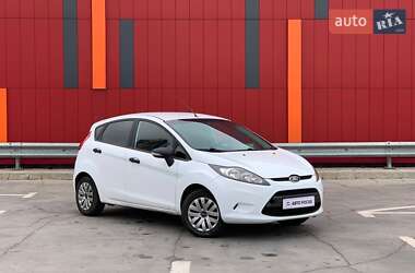 Хетчбек Ford Fiesta 2011 в Києві