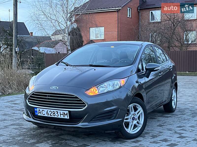 Седан Ford Fiesta 2018 в 